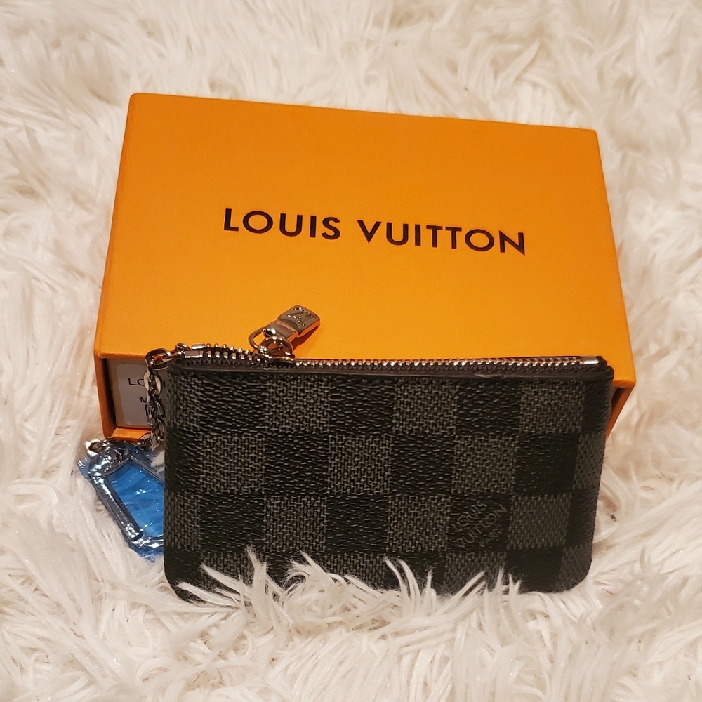 Louis vuitton key pouch